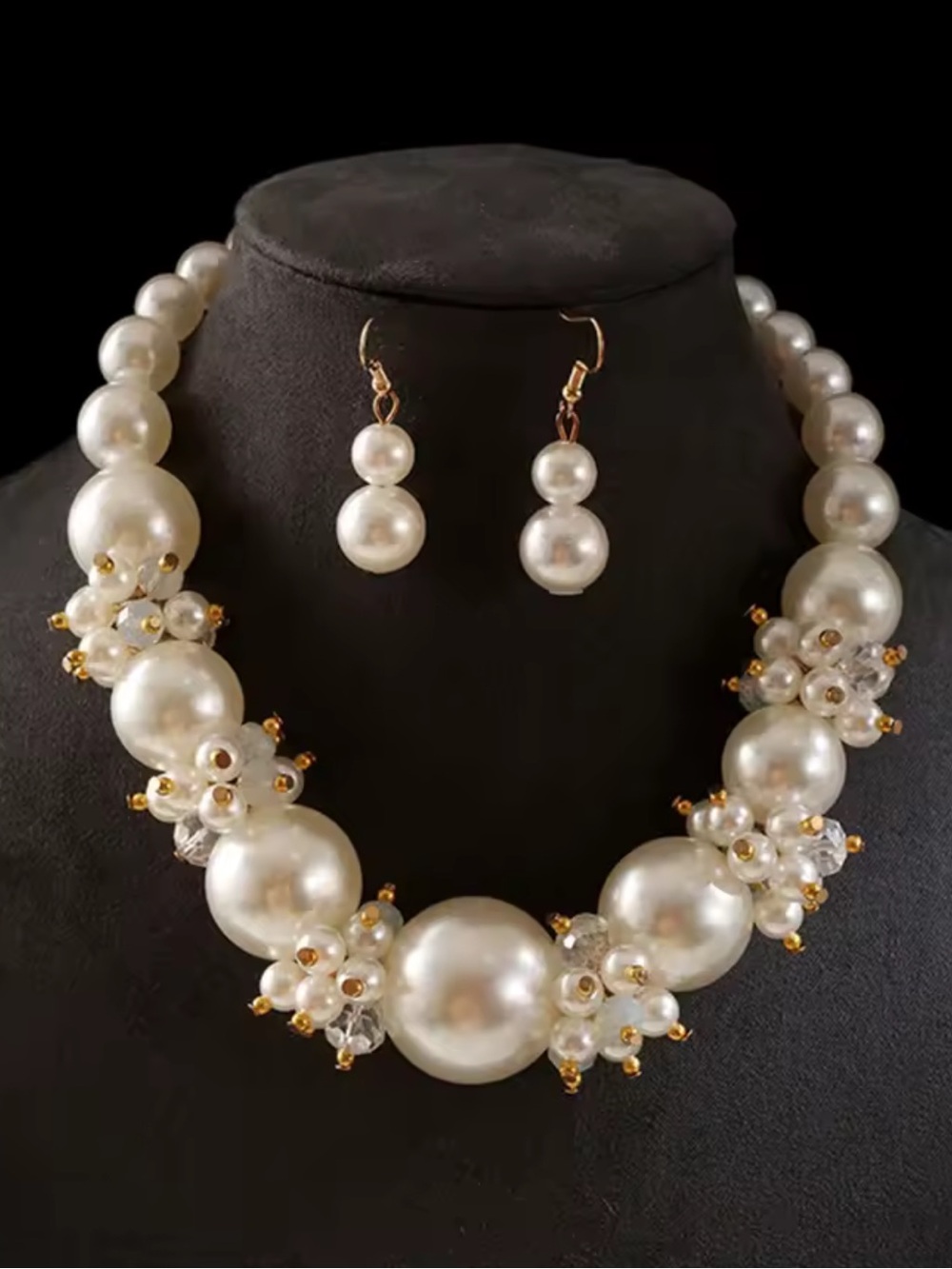 Timeless Pearl Clustered Sophisticated Necklace&Earrings Set